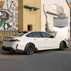 TNF+ SOOQOO Seitenschweller mit Flaps Carbon passend für BMW M5 (G90/G99)