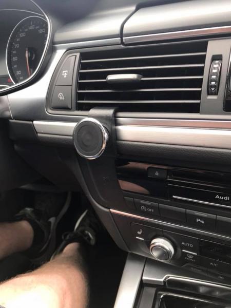 Mobile phone holder suitable for Audi A6/RS6 C7/4G year 2010-2018 Made in GERMANY