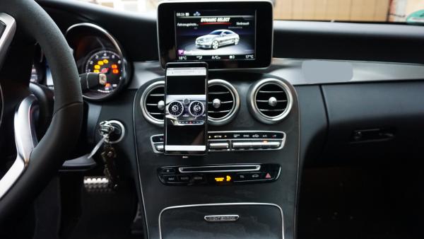 Mobile phone holder suitable for Mercedes-Benz C-Class 205 from year 14 - Made in Germany