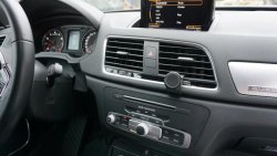 Handyhalter passend f&uuml;r Audi Q3 8U BJ 11-18 Made in GERMANY