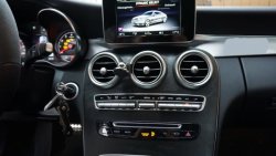 Handyhalter passend f&uuml;r Mercedes-Benz C-Klasse 205 ab Bj. 14 - Made in Germany Mit Magnethalterung