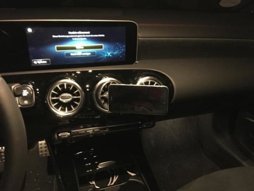  Handyhalter passend zu Mercedes-Benz GLC 253 ab Bj.  15- Made in GERMANY inkl. Magnethalterung 360° Dreh-Schwenkbar!!